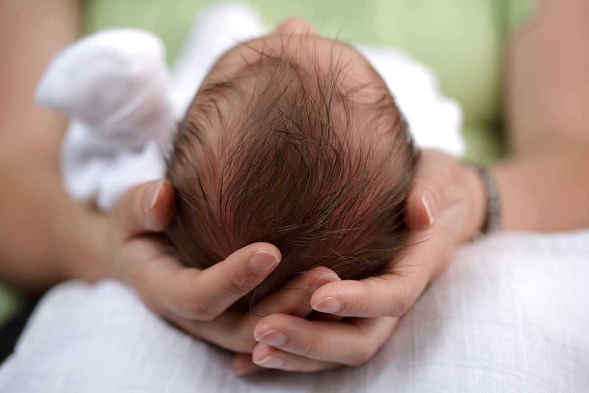 Rambut Bayi Tumbuh Sejak Dalam Kandungan Atau Setelah Lahir
