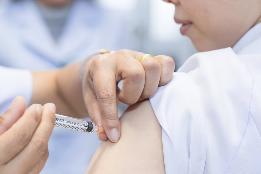 Berapa Lama Ketahanan Vaksin Bekerja di Dalam Tubuh?