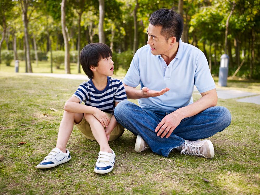Memberi Pengertian Bagi Anak yang Kakak Atau Adiknya Punya Autisme