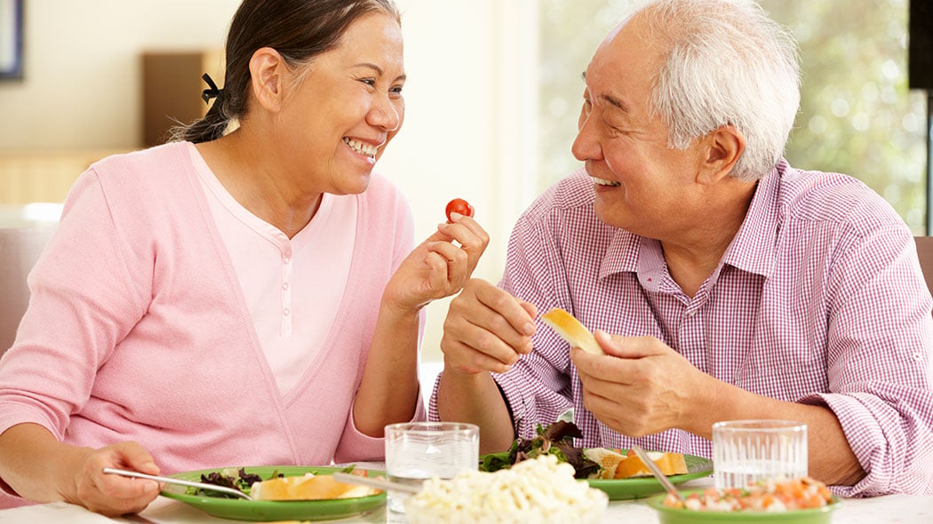 pola makan lansia saat puasa