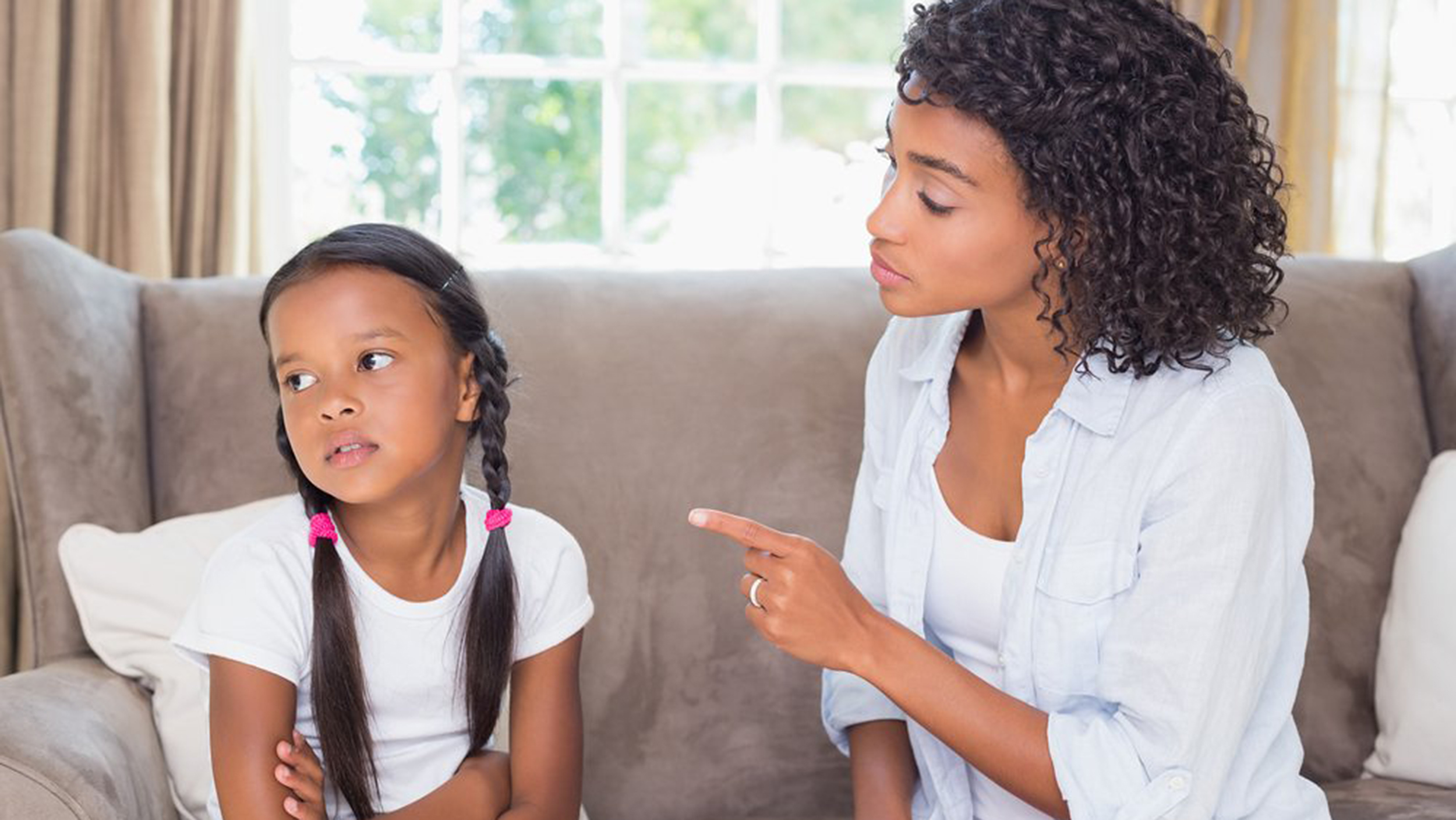5 Hal yang Bikin Anak Malas Mendengarkan Omelan Orangtua