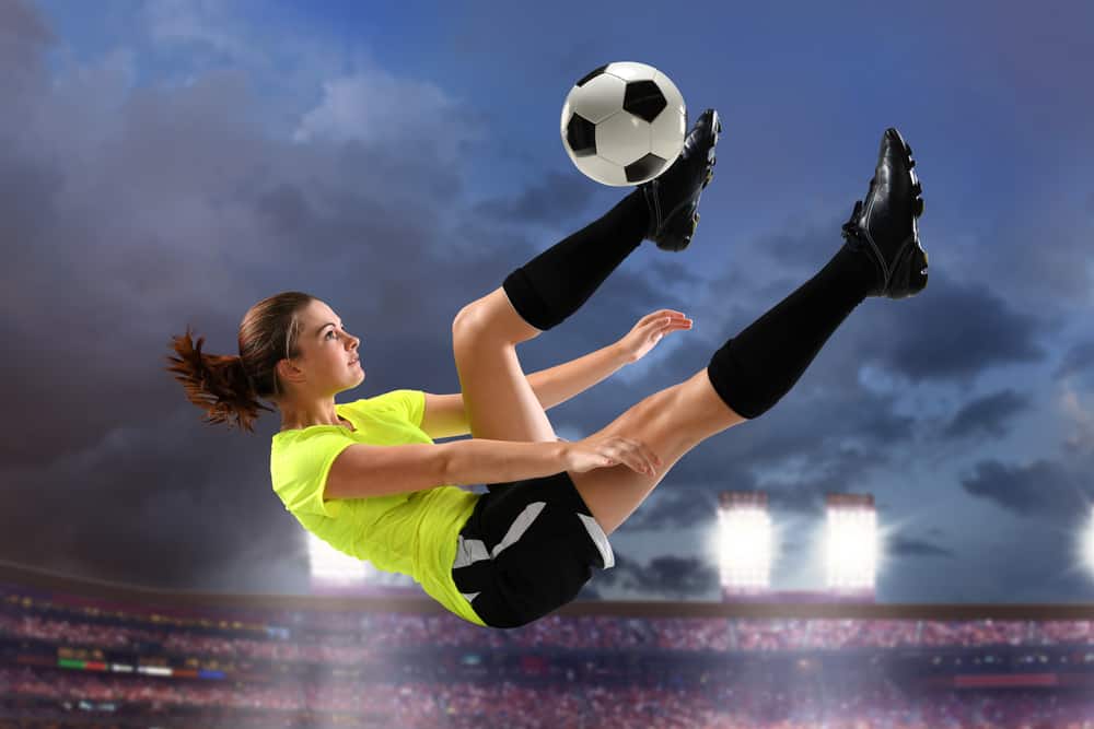 Sepak Bola Bisa Jadi Terapi yang Menyehatkan Buat Wanita Hipertensi