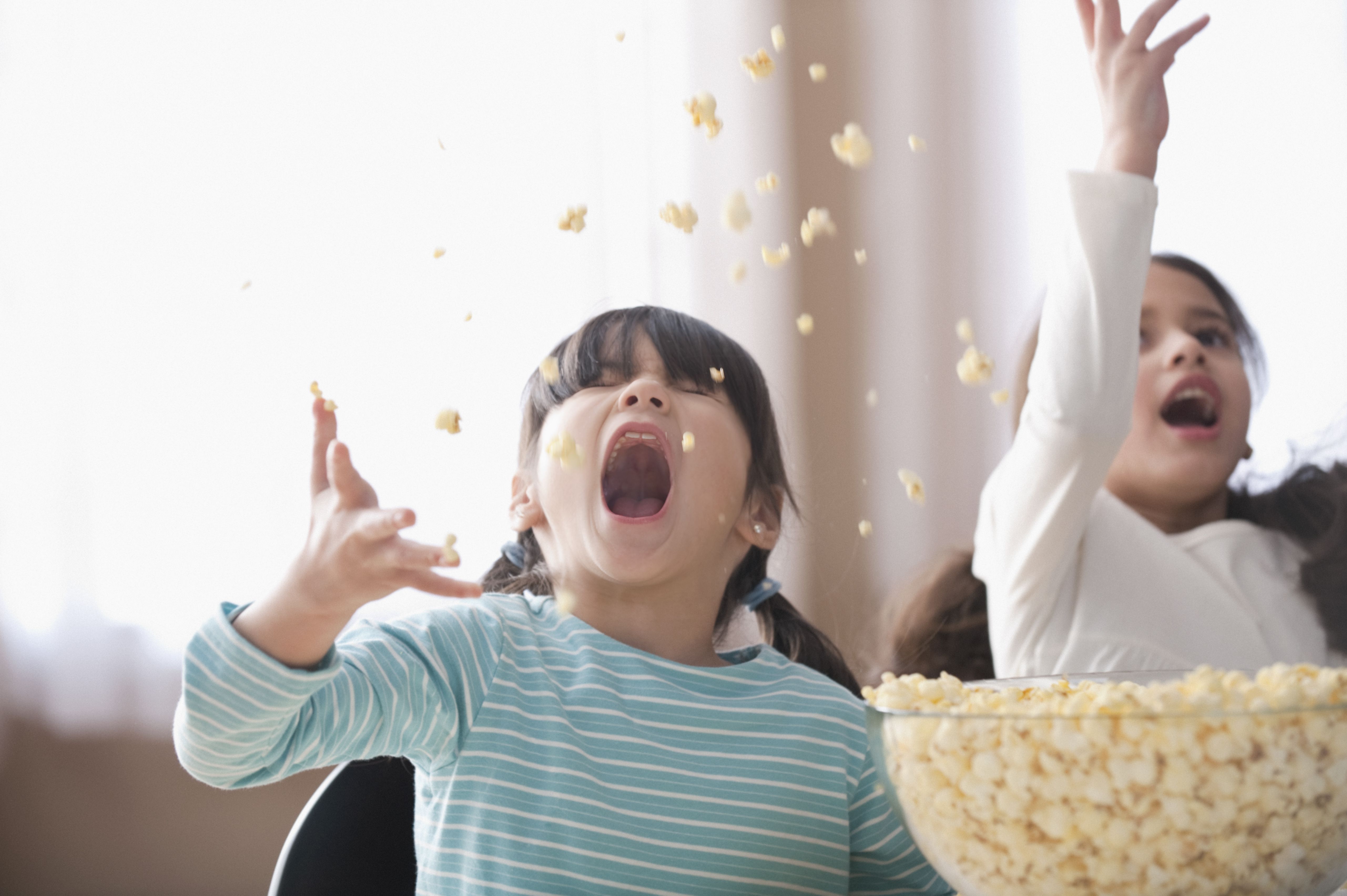 Anak Kecil Tidak Boleh Sembarangan Makan Popcorn, Ungkap Para Ahli