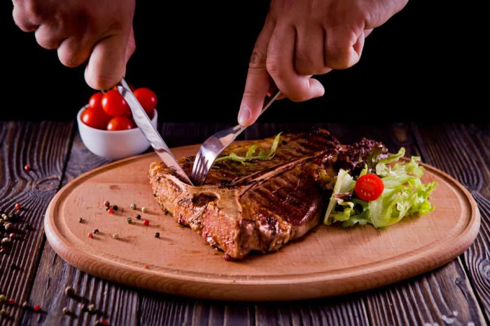 Makan Daging Kambing Bisa Mengobati Darah Rendah, Benarkah?