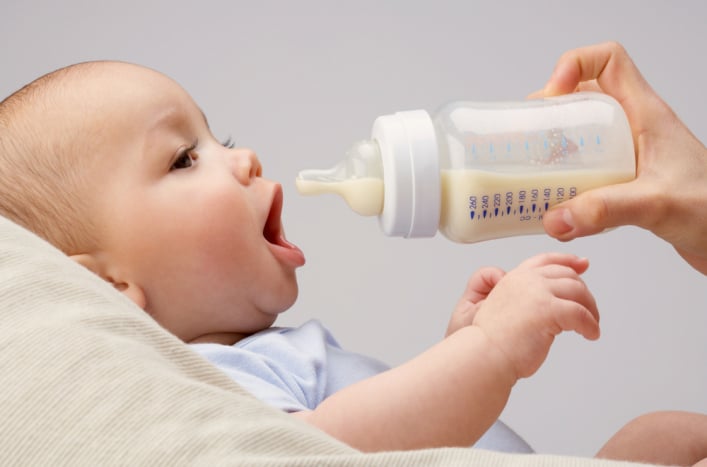bayi susu formula