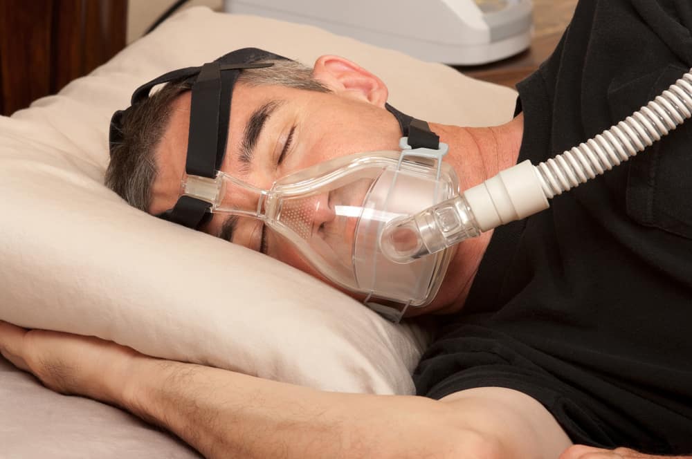 5 Cara Tidur Nyenyak Meski Harus Pakai Alat CPAP Sepanjang Malam