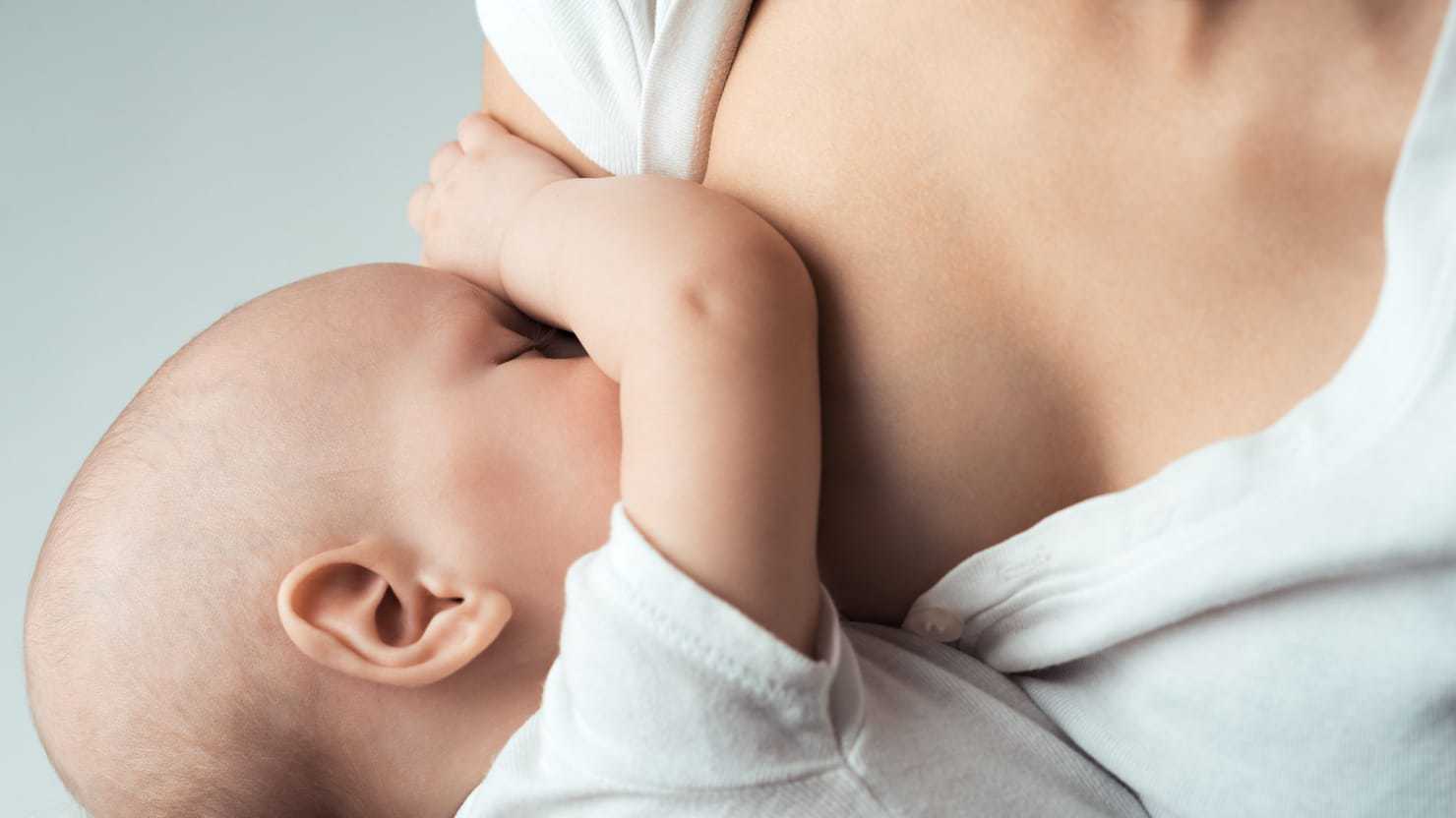 Kenapa Bayi Saya Menolak Menyusu, dan Apa yang Bisa Dilakukan?