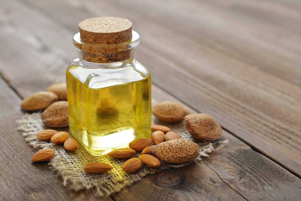 Mengenal 10 Manfaat Minyak Almond untuk Kesehatan