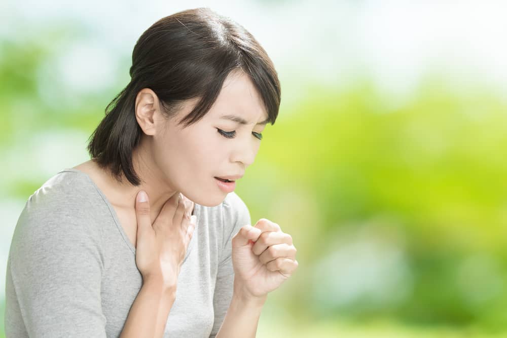 Sama-Sama Menyerang Paru, Apa Bedanya Pneumonia dan Bronkitis?