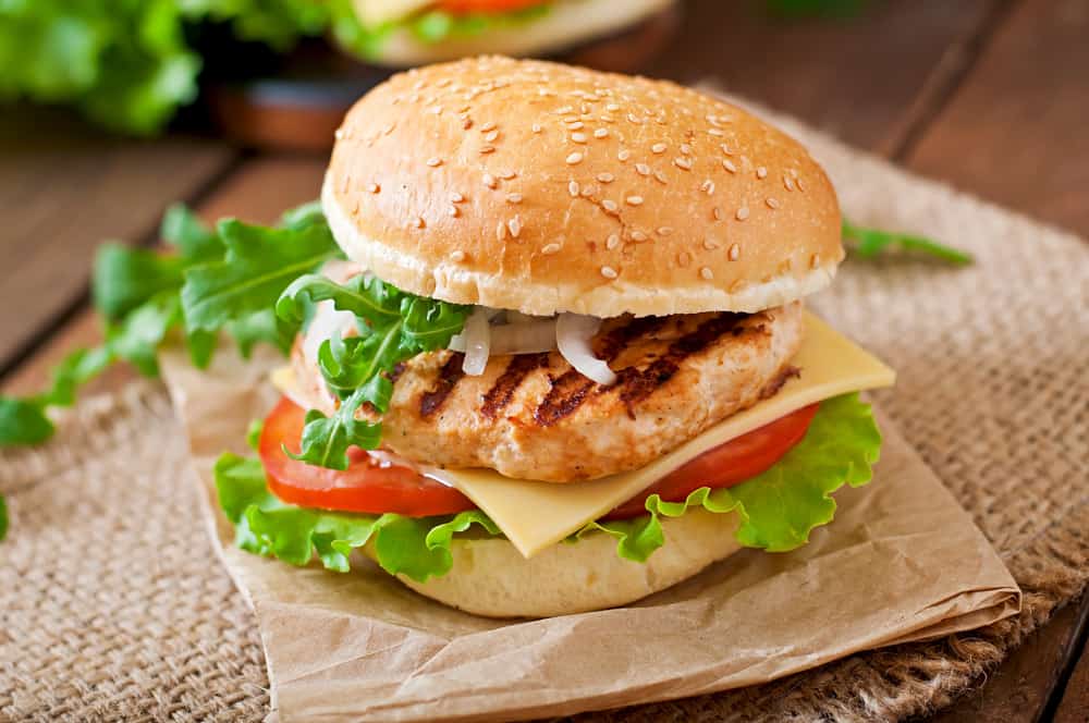 Tips Membuat Burger yang Lezat dan Sehat (Plus Resepnya!)