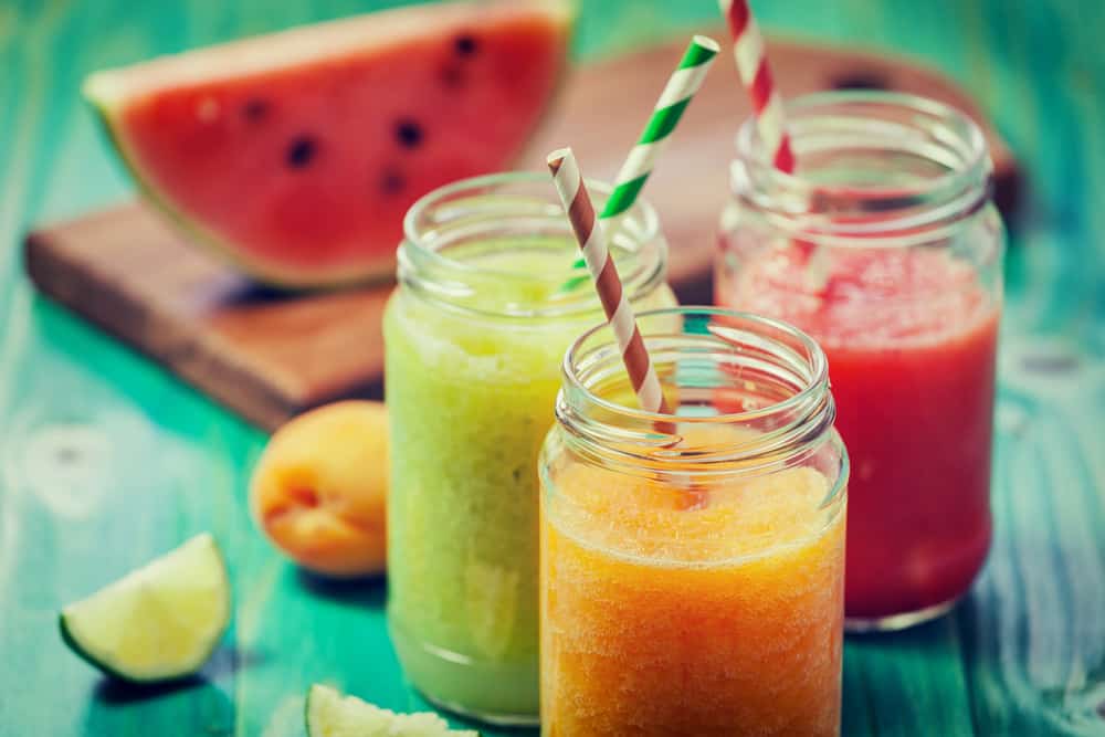 Minum Jus vs Smoothies, Mana yang Lebih Sehat dan Bernutrisi untuk Tubuh?