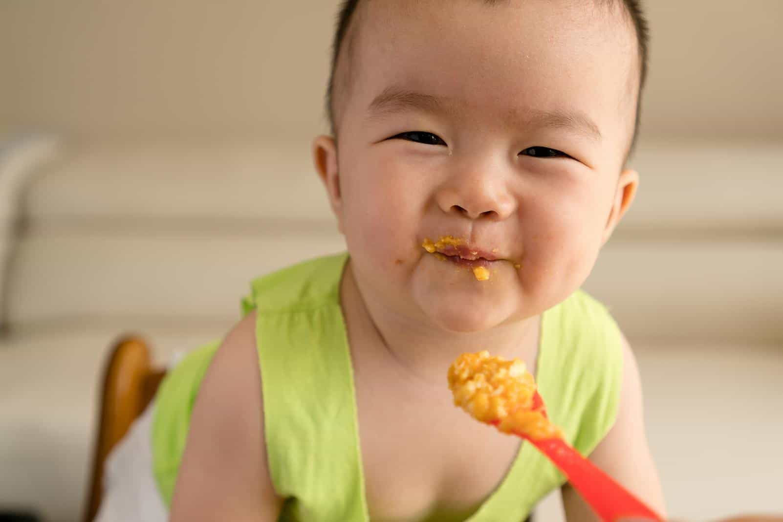 Makanan Penyebab Sembelit Pada Bayi Yang Perlu Diawasi Asupannya