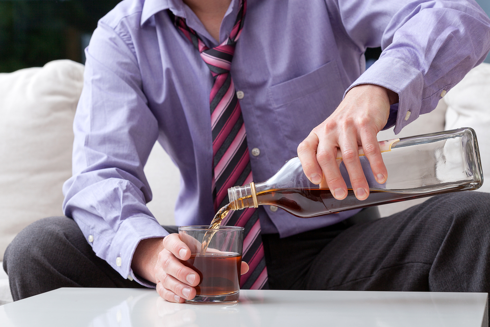 Organ tubuh yang cepat rusak akibat sering mengonsumsi minuman beralkohol adalah