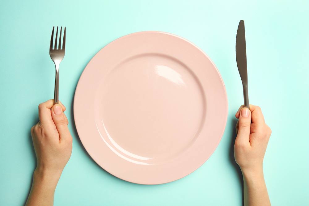 Apa yang Terjadi Jika Tidak Makan Seharian? Apakah Berbahaya?