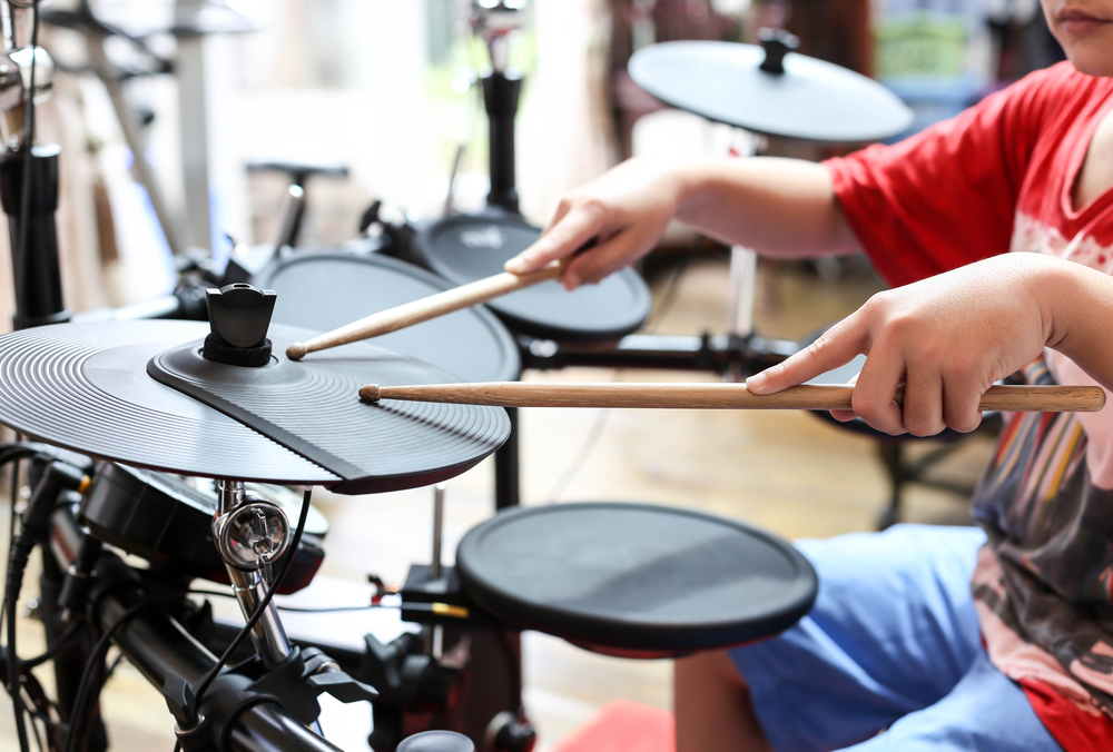 Menguak Segudang Manfaat Belajar Musik Bagi Perkembangan Si Kecil