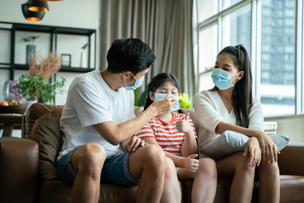 Perhatikan! Ini Cara Pakai Masker yang Benar untuk Cegah Penyakit