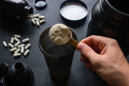 Apakah Atlet Perlu Minum Suplemen untuk Meningkatkan Performanya?
