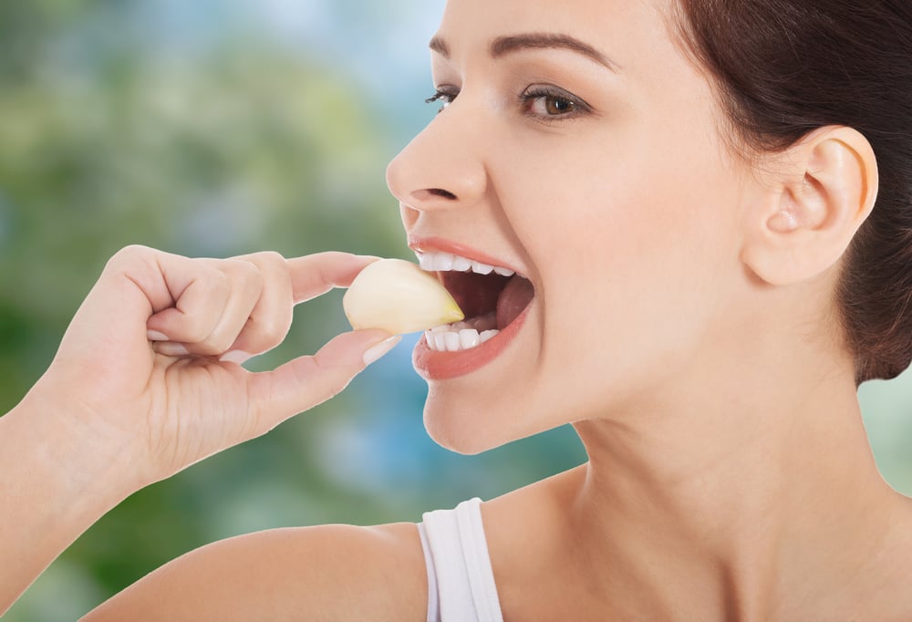Cara Menggunakan Bawang Putih sebagai Obat Sakit Gigi