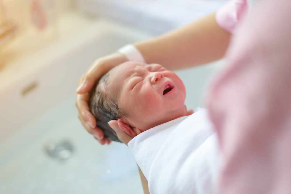 Bagaimana Bisa Ada Bayi Baru Lahir yang Sudah Tumbuh Gigi?