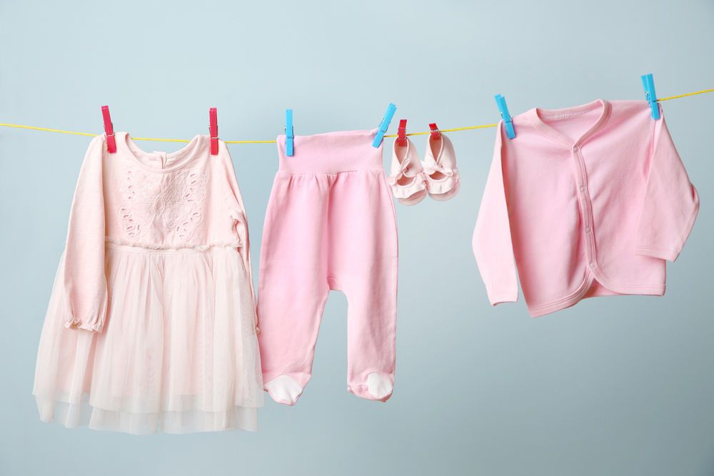 5 Aturan Mencuci Baju Bayi yang Perlu Bunda Tahu
