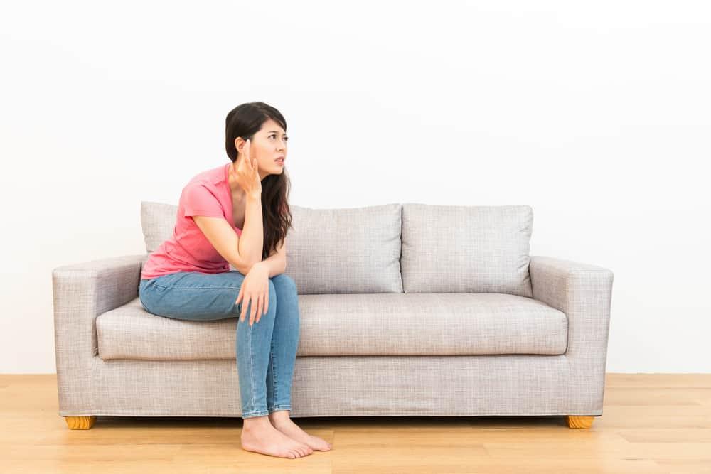 Berbagai Penyebab Telinga Berair dan Pilihan Pengobatannya