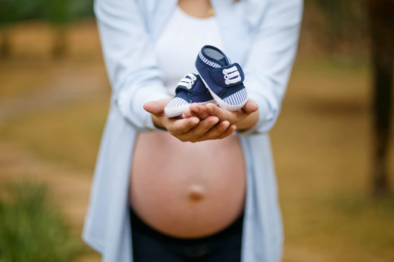 4 Tanda Kehamilan yang Bikin Risi, Tapi Sebenarnya Baik untuk Kesehatan Ibu dan Janin