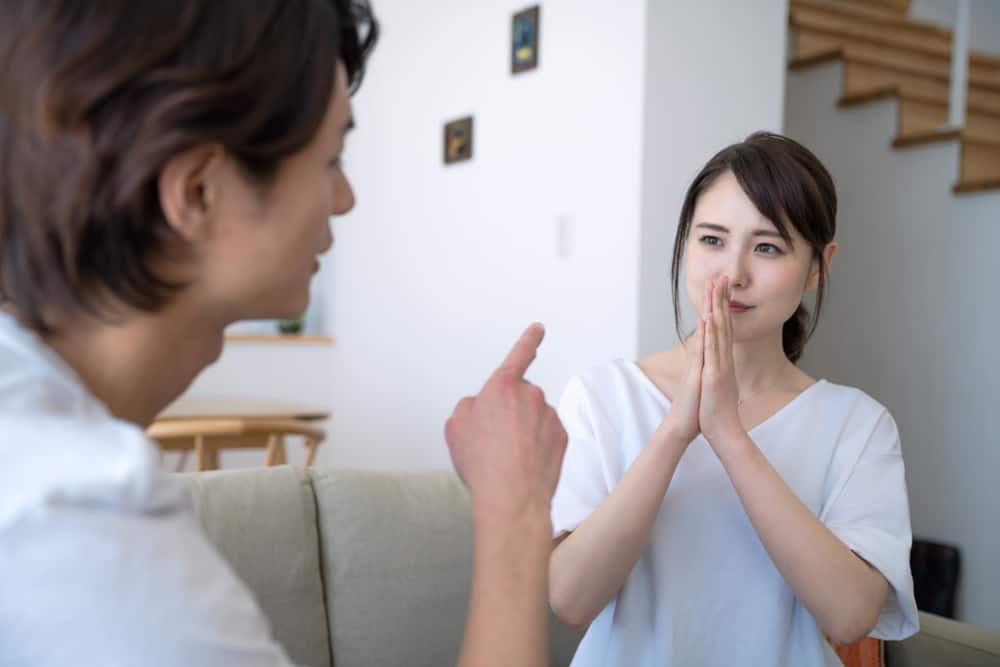 5 Cara Cepat Mendinginkan Emosi Pasangan yang Sedang Marah