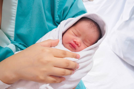 Apakah Kehamilan dan Persalinan Ditanggung Asuransi Kesehatan?