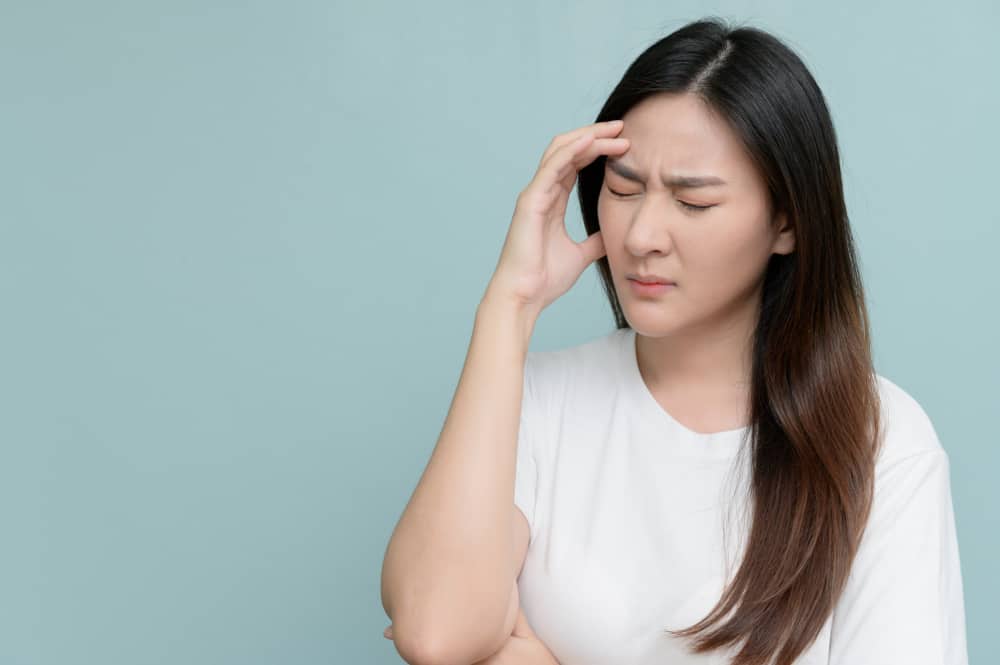 Ini Perbedaan antara Migrain dan Sakit Kepala Sebelah