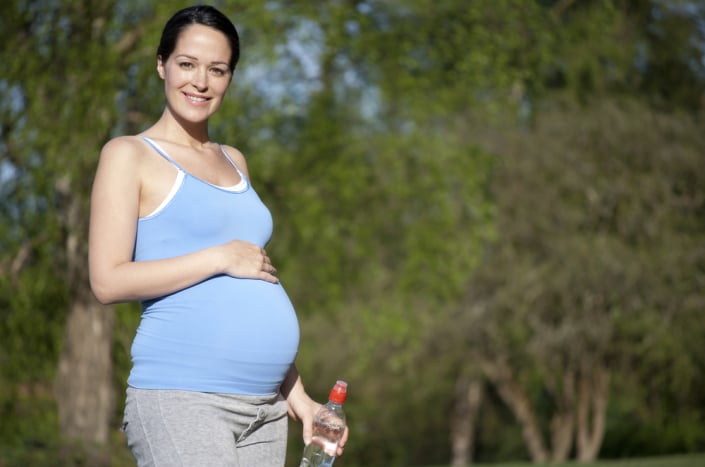 jalan kaki saat hamil olahraga untuk ibu hamil