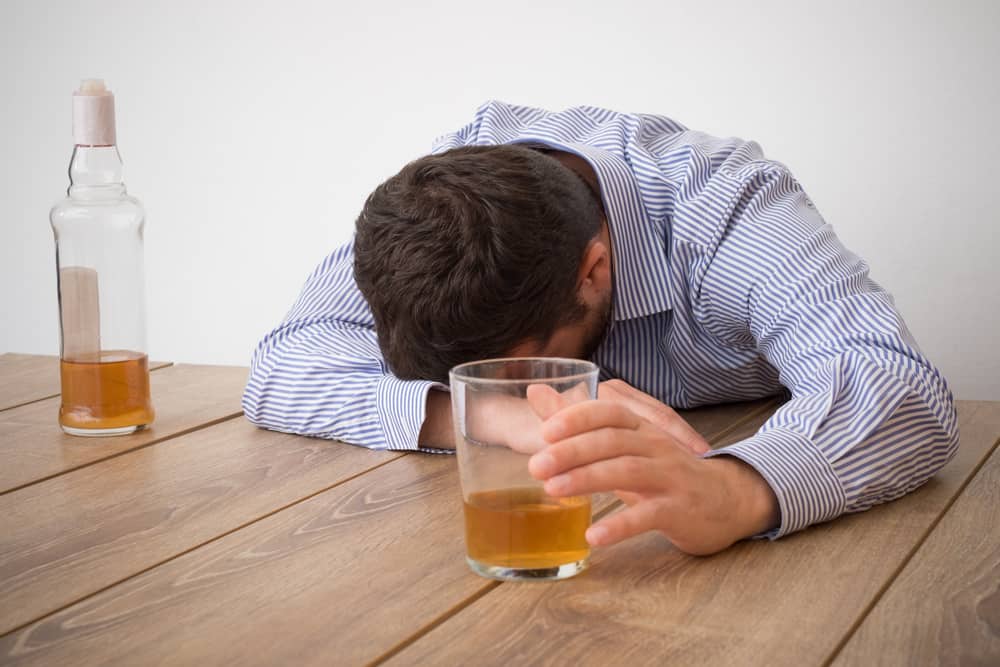 Bahaya Alkohol pada Tubuh: Kerusakan Jantung Hingga Ginjal
