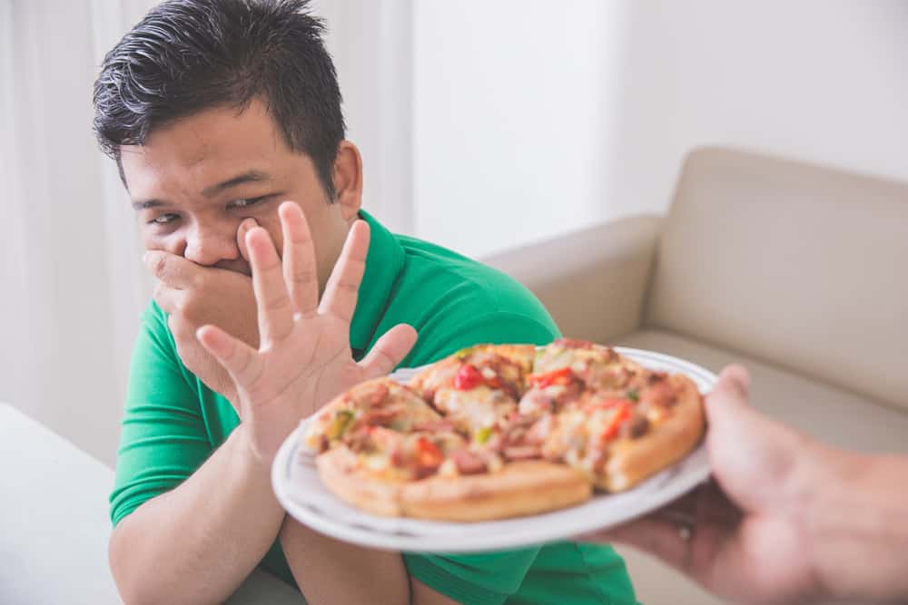 Kenapa Penderita Maag Tidak Boleh Makan Makanan Tinggi Lemak?