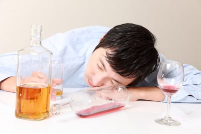 cara mengatasi kecanduan alkohol