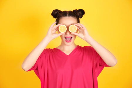 Manfaat Vitamin C untuk Kulit Wajah dan Cara Pilih Produknya