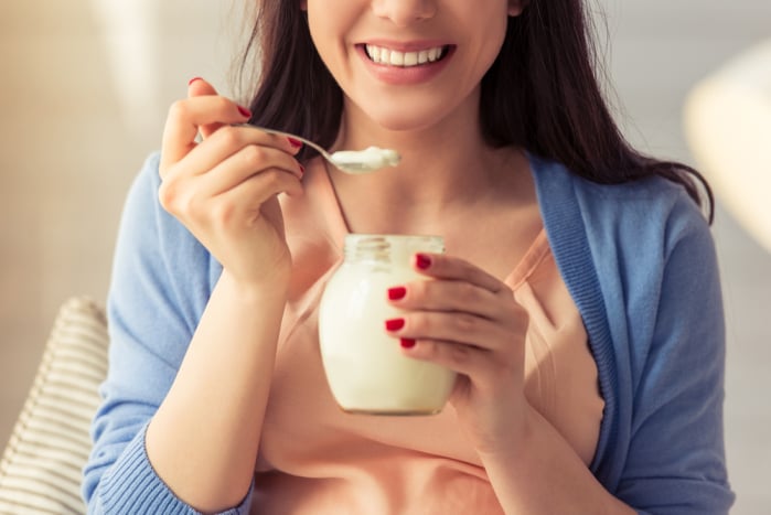 probiotik makan yogurt