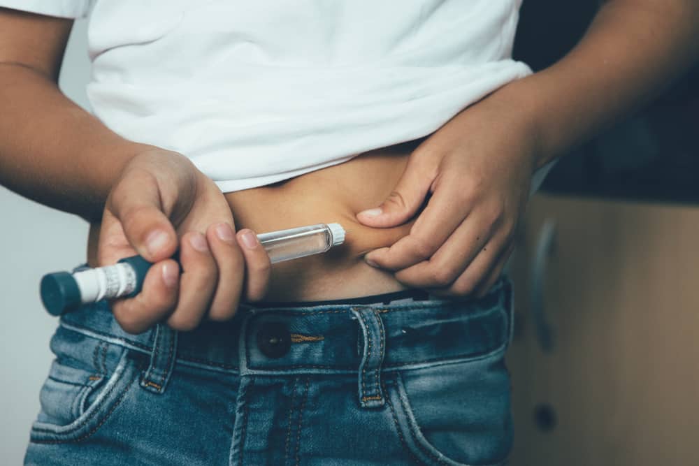 Tidak Boleh Menyuntikkan Insulin Selalu di Lokasi yang Sama, Kenapa?