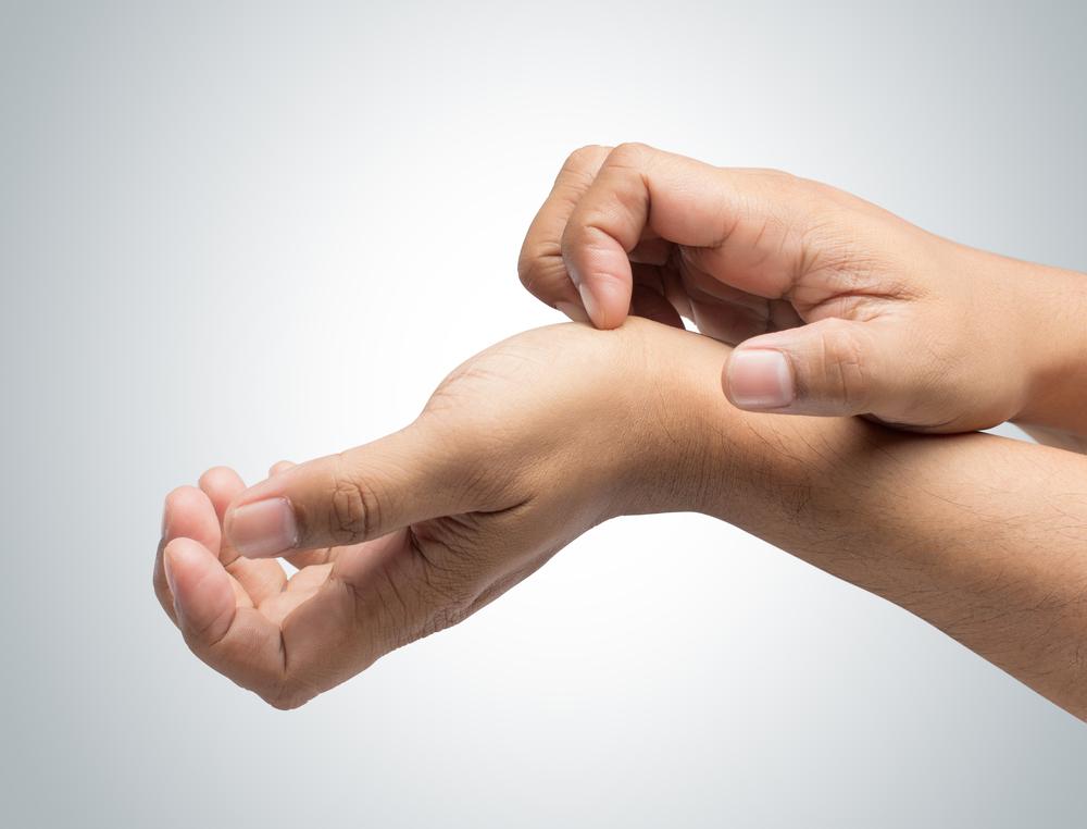 Dishidrosis (Eksim di Tangan dan Kaki)