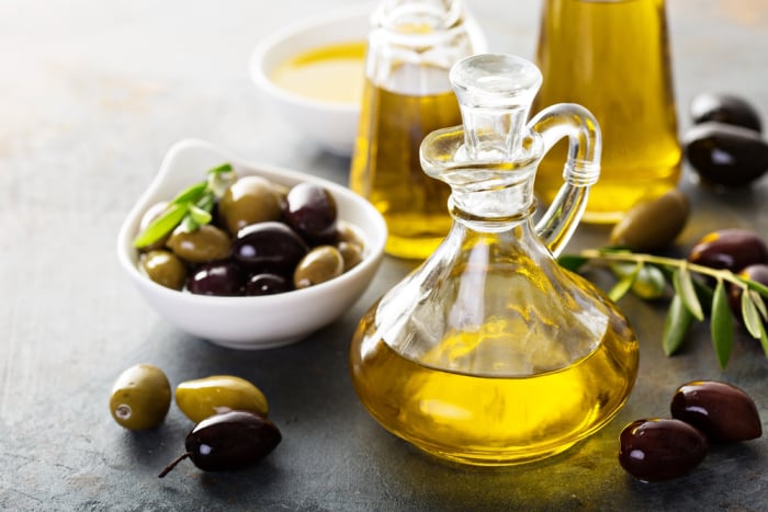 cara menggunakan minyak zaitun olive oil