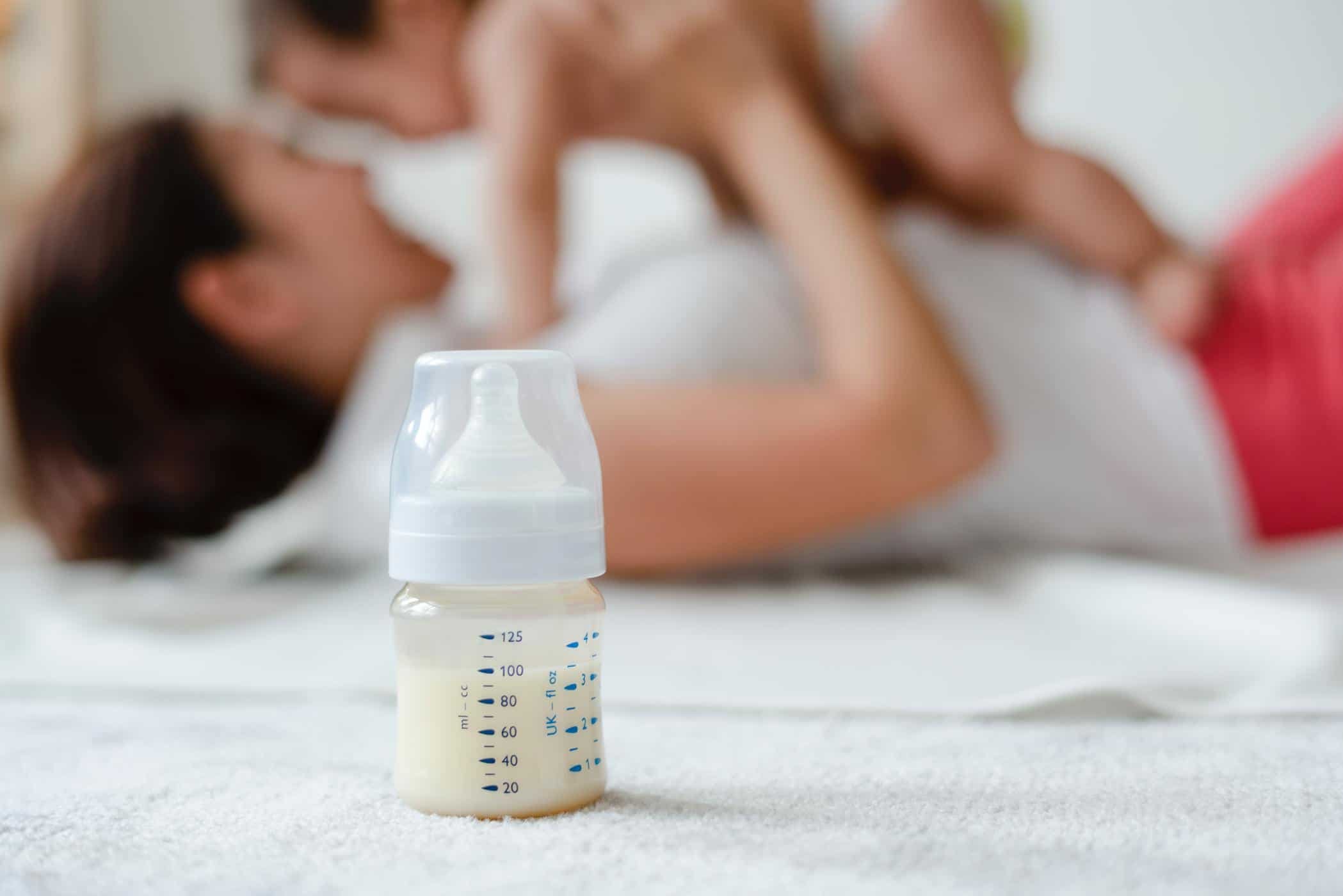 cara membersihkan botol susu bayi