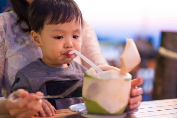 bayi 7 bulan boleh minum air putih - Una Knox