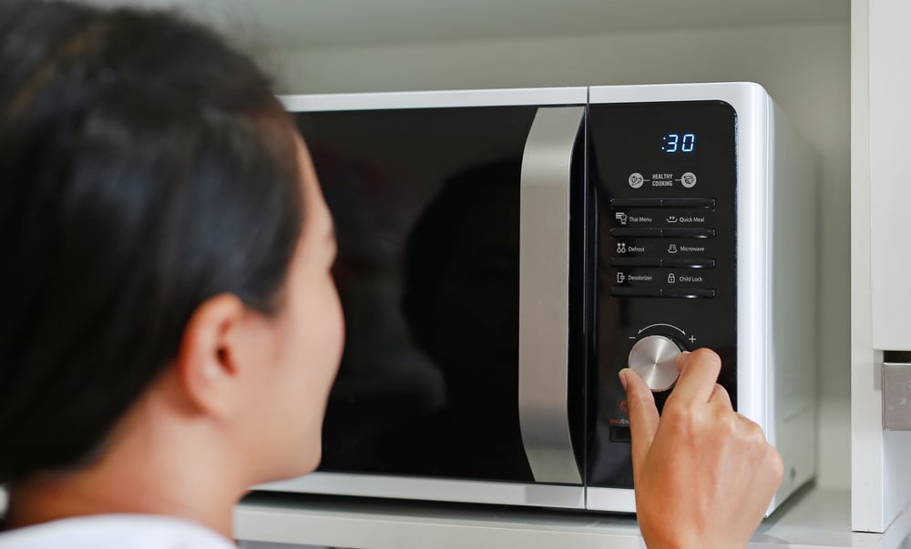 Bisakah Microwave Membunuh Bakteri Dalam Makanan?