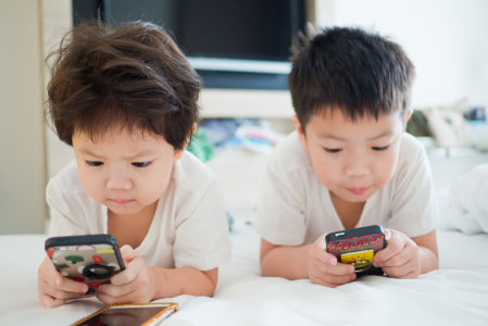 Dampak Buruk Anak yang Kecanduan Game Online dan Cara Mencegahnya