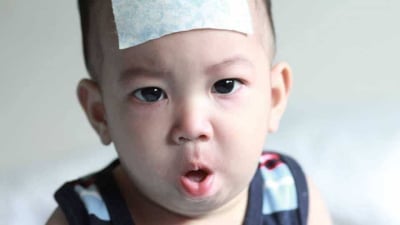 Bayi mengalami batuk dan demam