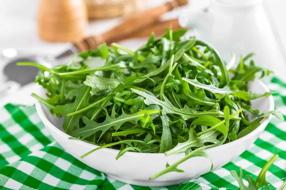 8 Manfaat Arugula untuk Kesehatan yang Sayang Jika Dilewatkan