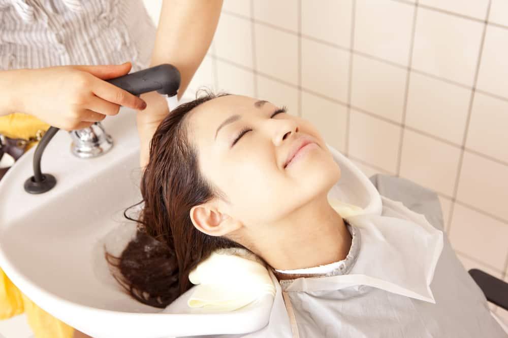 Serba-serbi Creambath Rambut dan Perbedaannya dengan Hair Spa