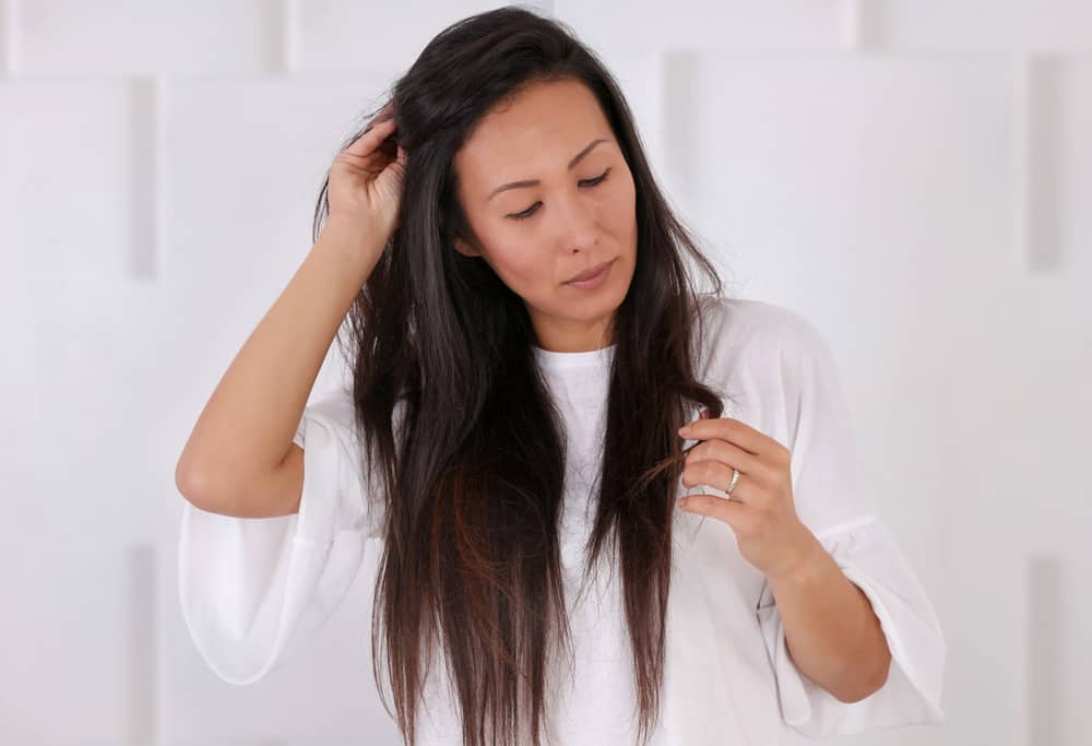 4 Cara Mengatasi Rambut Susah Diatur