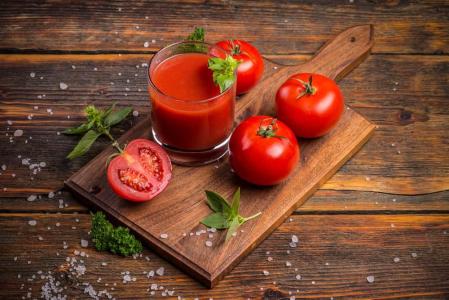 5 Manfaat Tomat untuk Promil dan Cara Tepat Mengolahnya