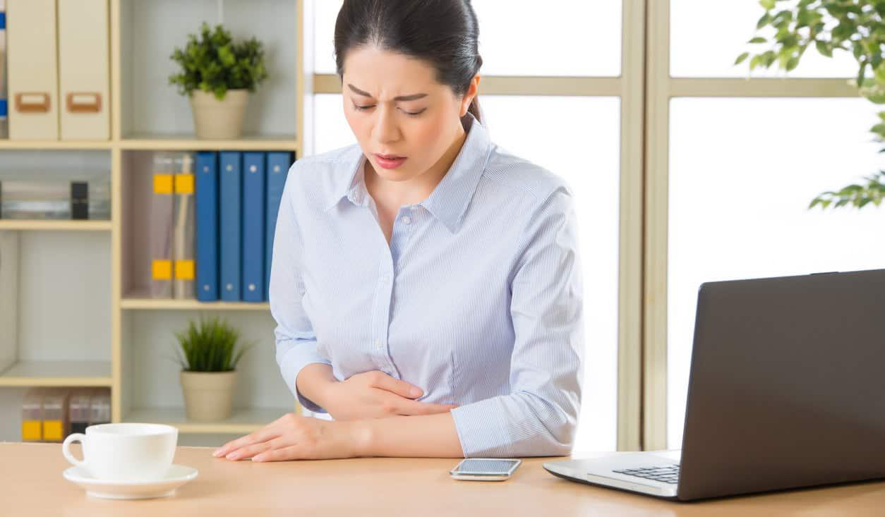 Kenali 7 Penyebab Gastritis, dari Infeksi Bakteri Hingga Stres