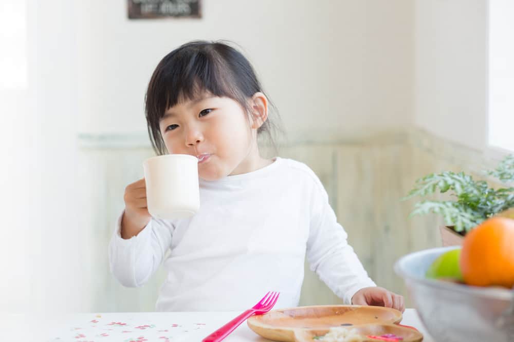 6 Manfaat Susu dengan Kandungan Prebiotik untuk Anak