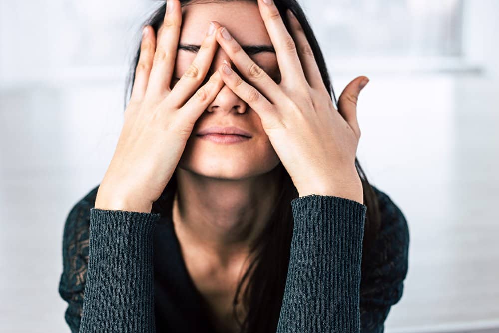 6 Trik Jitu Menghilangkan Sakit Kepala Akibat Stres